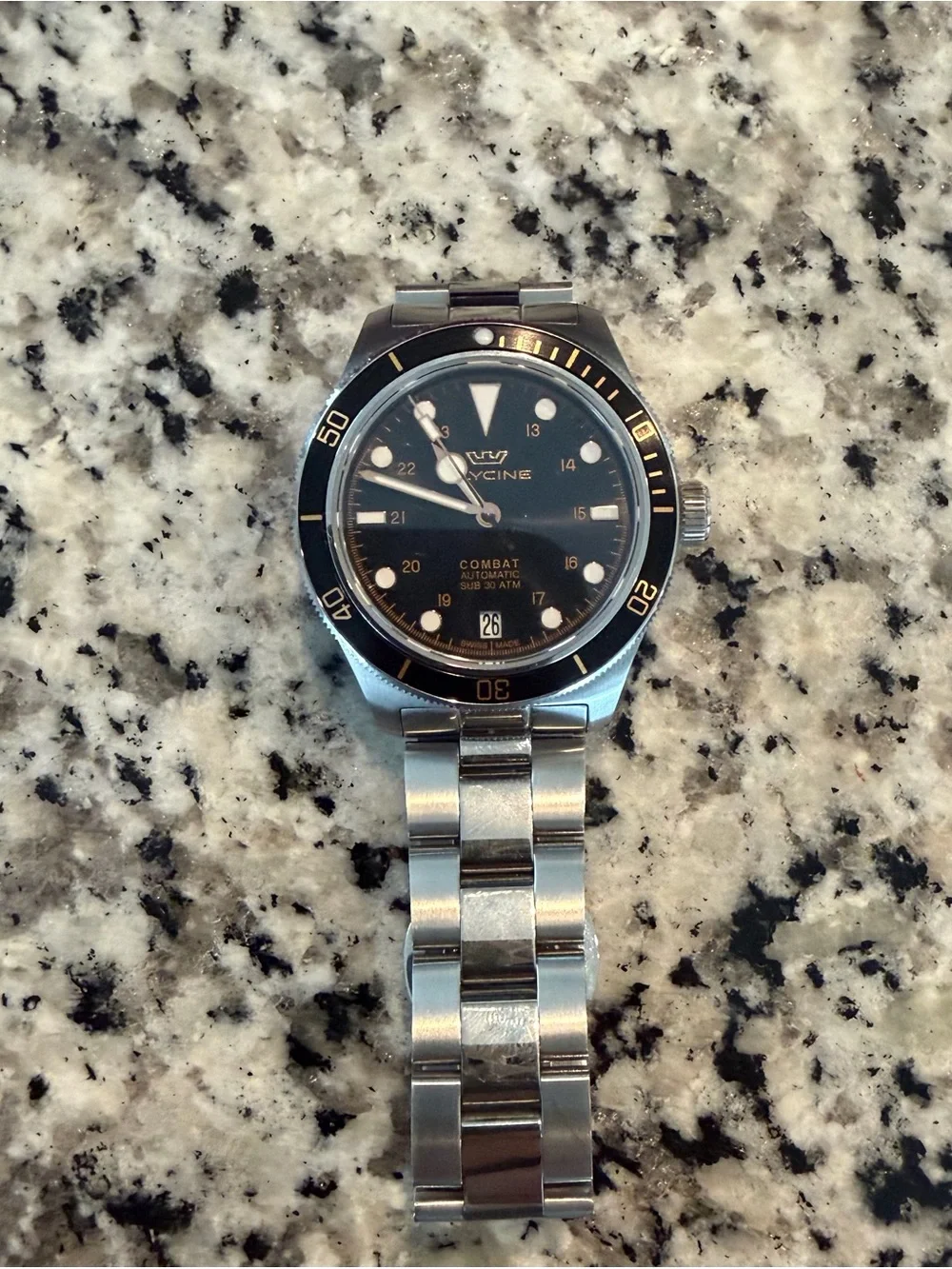 Glycine Combat 36mm Automatic – Black Bezel – Gold/Patina – FULL SET
